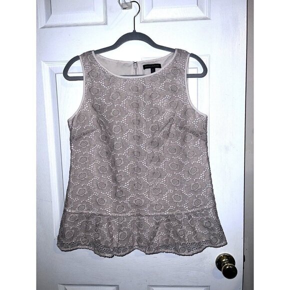 BANANA REPUBLIC Womens Lace Overlay Lined Sleeveless Peplum Top Sz 8 - Picture 1 of 10
